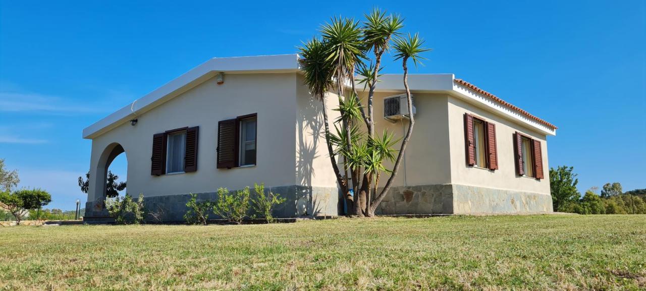 House Castiadas tra Mare e Montagna Esterno foto